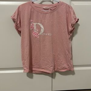 ✨2 for $10✨La vie en rose light pink sleep tee